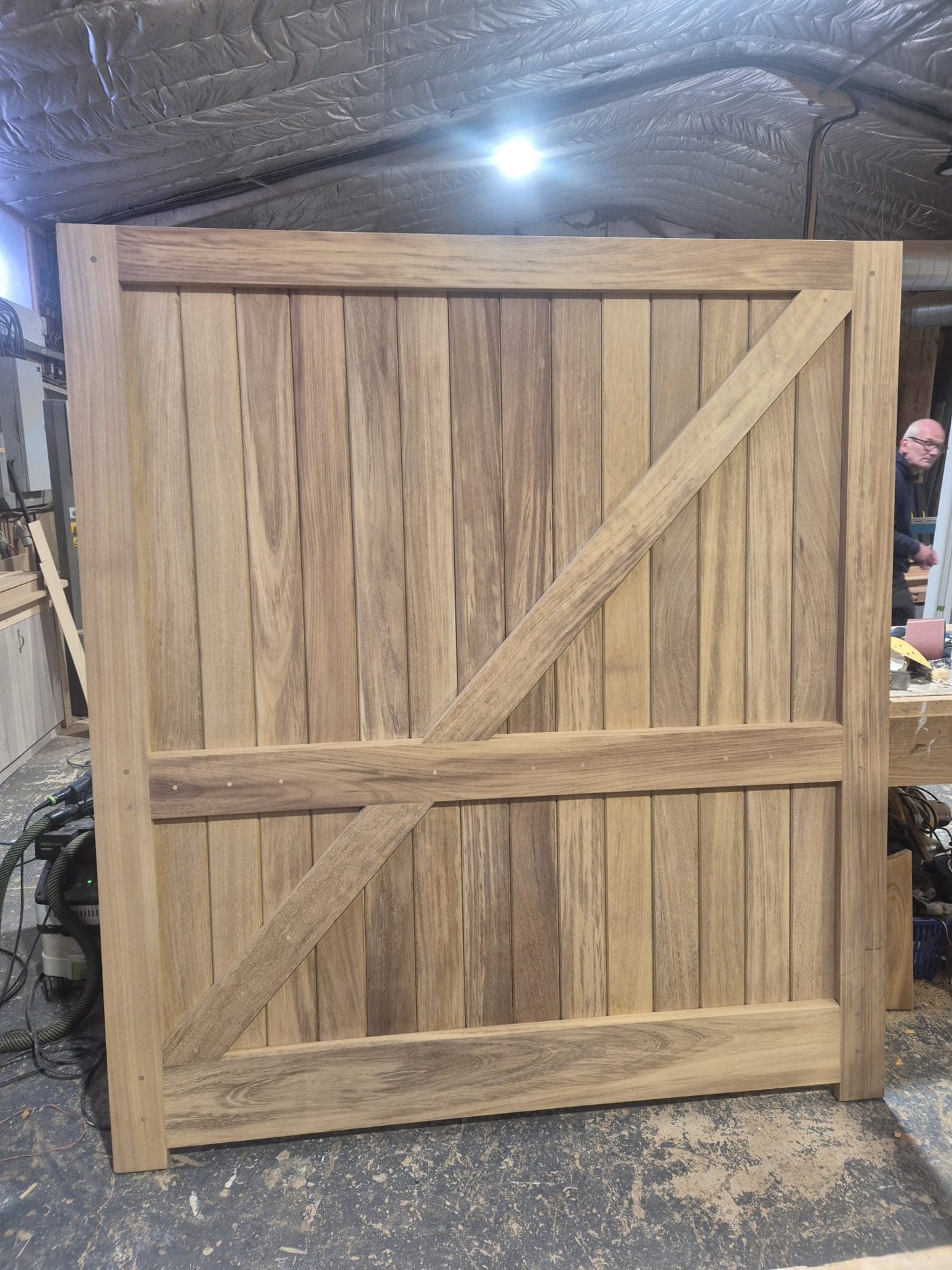 Single timber gate